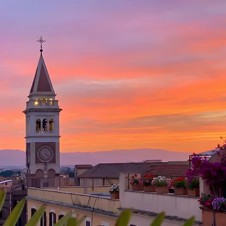 San Lorenzo Elegance - Just Steps From The Colosseum Apartamento *